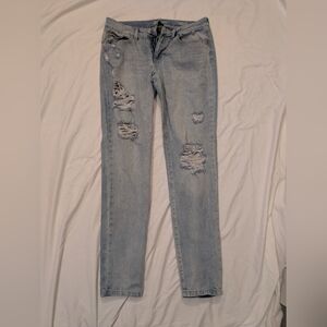 Rewash Classic Rise Vintage Reunion Distressed Jeans